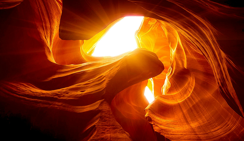 凯发天生一触即发制药盛装参展2024西鼎会，共绘健康产业新蓝图！